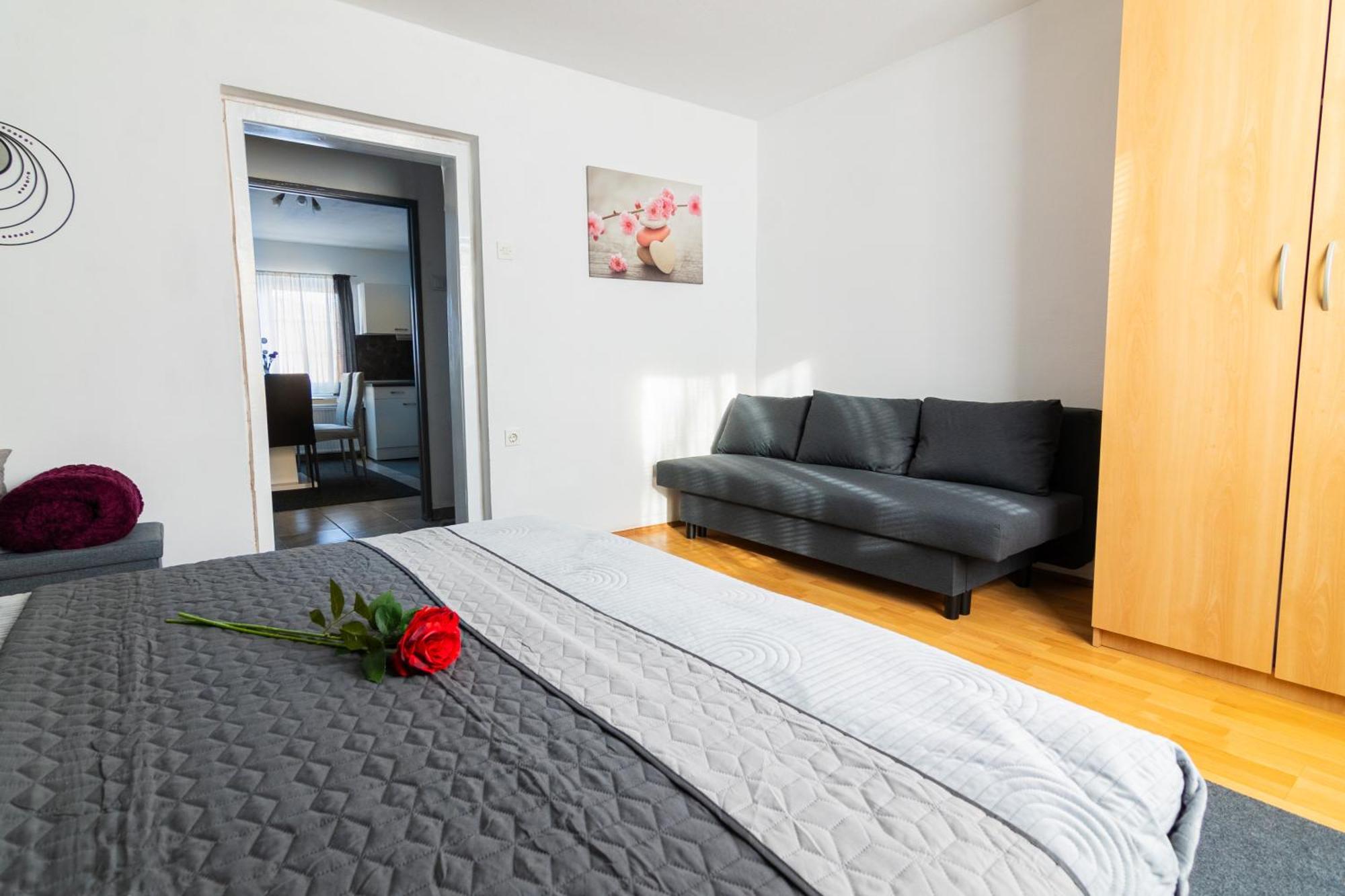 Apartma Ella Lovrenc na Pohorju Exterior photo